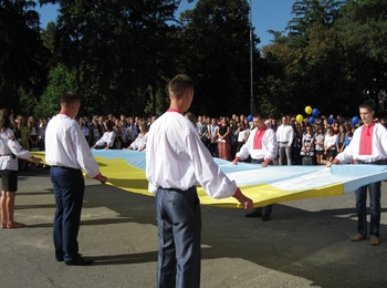 1 вересня відбулася урочиста лінійка для студентів 1-го курсу в Уманському національному університеті садівництва